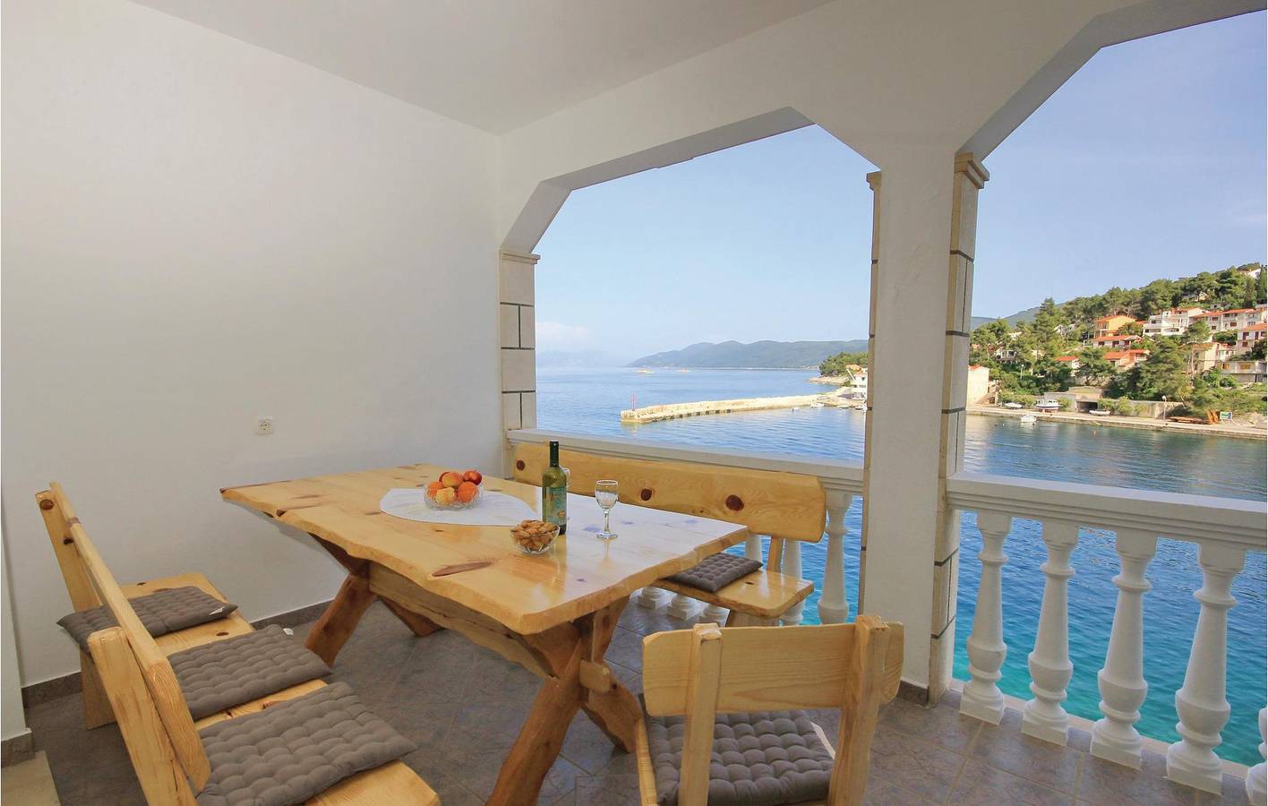 Hel ferieleilighet, Ferieleilighet for 7 personer med terrasse in Blato, Korcula