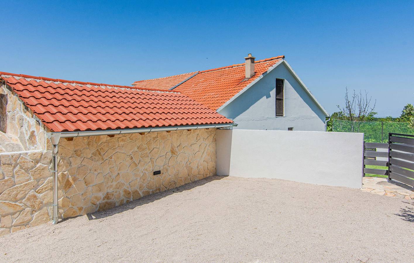 Ferienhaus für 10 Personen mit Terrasse in Grad Benkovac, Zadar