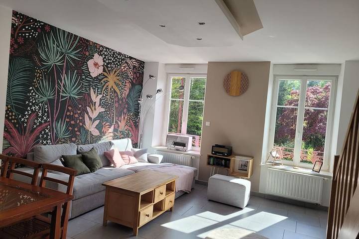 Location de vacances pour 6 personnes, avec terrasse à Remiremont