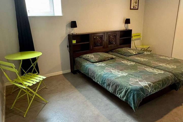 Location de vacances pour 15 personnes, avec terrasse et jardin à Colombiers-sur-Seulles - 3