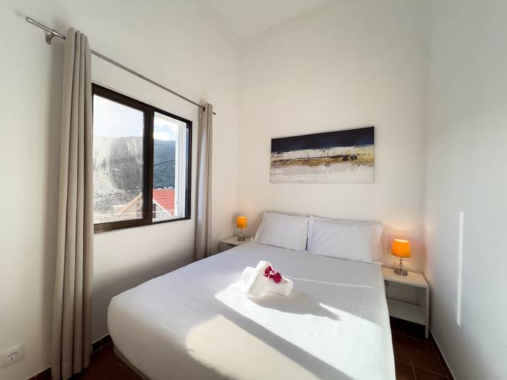 Gîte pour 3 personnes, avec jardin à Machico - 4