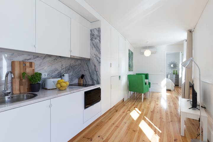 Vacation apartment for 2 people, with Yard in Porto