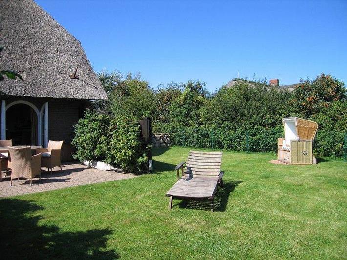 Ganze Ferienwohnung, Gartensuite-Kamin,Sauna,Pool,Garten in Nordfriesische Inseln (Schleswig-Holstein) (Schleswig-Holstein), Kampen (Sylt)