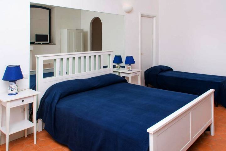 Chambre d’hôte pour 5 personnes, avec terrasse à Santa Maria di Castellabate - 2