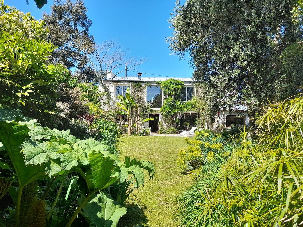 Kleine Wohnung in großem Familienhaus in Brest, Región de Brest