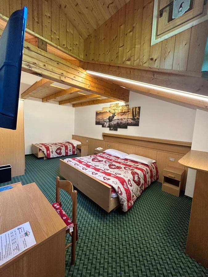 Location de vacances pour 2 personnes, avec Jardin et Vue dans Pracorno Di Rabbi - 2