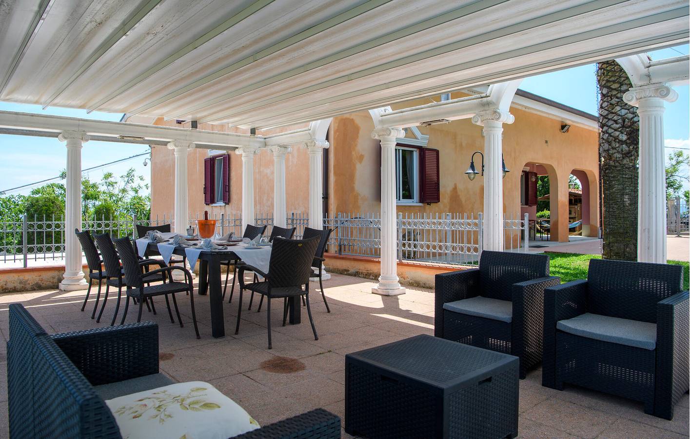 Holiday home for 7 people with terrace in Castel Colonna, Trecastelli