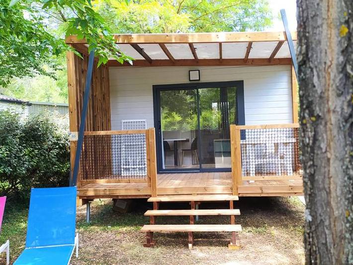 Chalet pour 2 personnes, avec piscine et terrasse - 1
