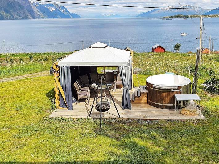 Ferienhaus für 9 Personen, mit Terrasse und Garten, kinderfreundlich in Troms - 3
