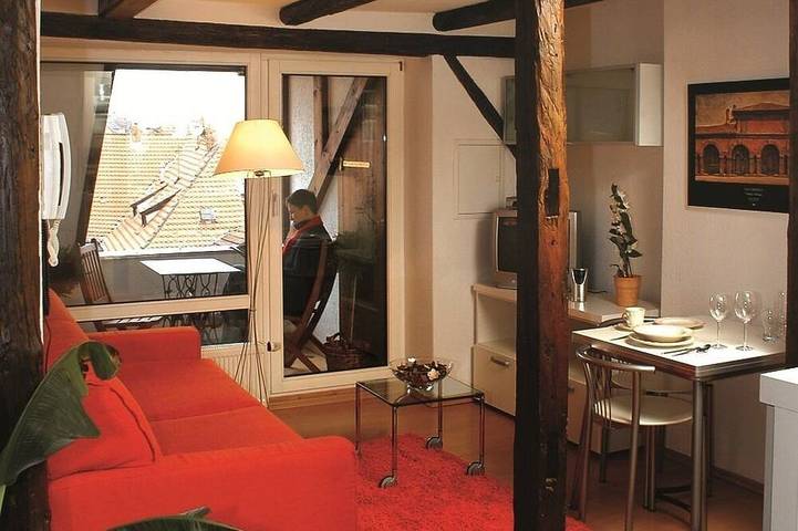 Bauernhof für 4 Personen, mit Balkon und Garten