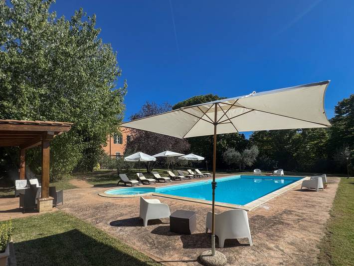 Casa vacanza per 12 persone, con giardino e terrazza - 1
