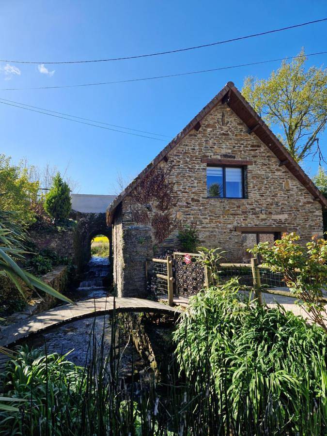 Location de vacances pour 4 personnes, avec Terrasse ainsi que Vue et Vue sur le lac à Caumont-l'Éventé