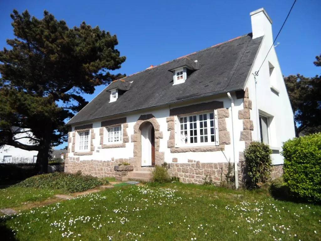 Haus mit Garten 100 Meter vom Strand in Trégastel, Rosa Granitküste