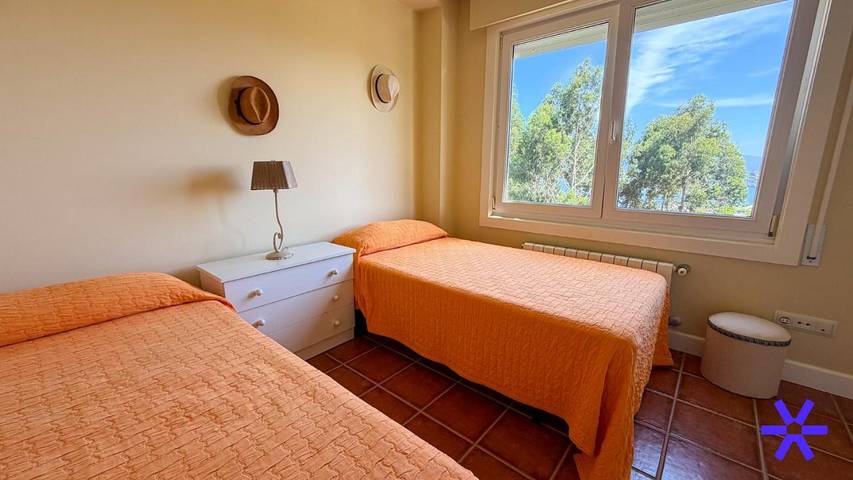 Casa rural para 9 personas, con Terraza y Jardín además de Piscina y Vistas en Baiona - 4