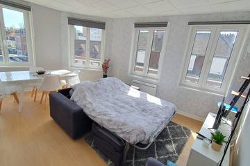 Appartement De Vacances pour 4 Personnes dans Cambrai, Département Nord, Photo 2