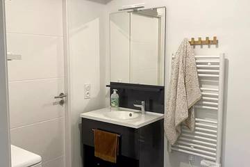 Appartement De Vacances pour 6 Personnes dans Asnières-sur-Seine, Hauts-de-Seine, Photo 2