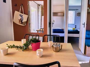 Glamping voor 6 Personen in Recoubeau-Jansac, Die en omgeving, Afbeelding 3
