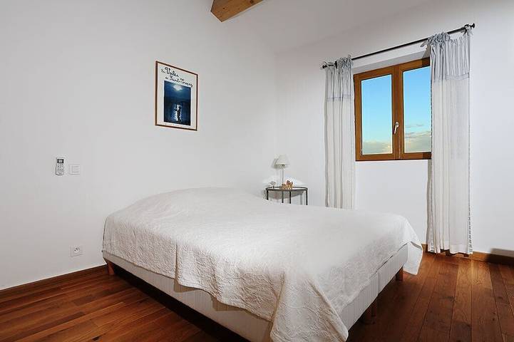 Ferienhaus für 8 Personen, mit Garten und Whirlpool in Pampelonne - 2