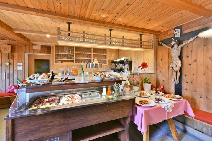 Location de vacances pour 4 personnes, avec vue ainsi que jardin et piscine, animaux acceptés à Bressanone - 4