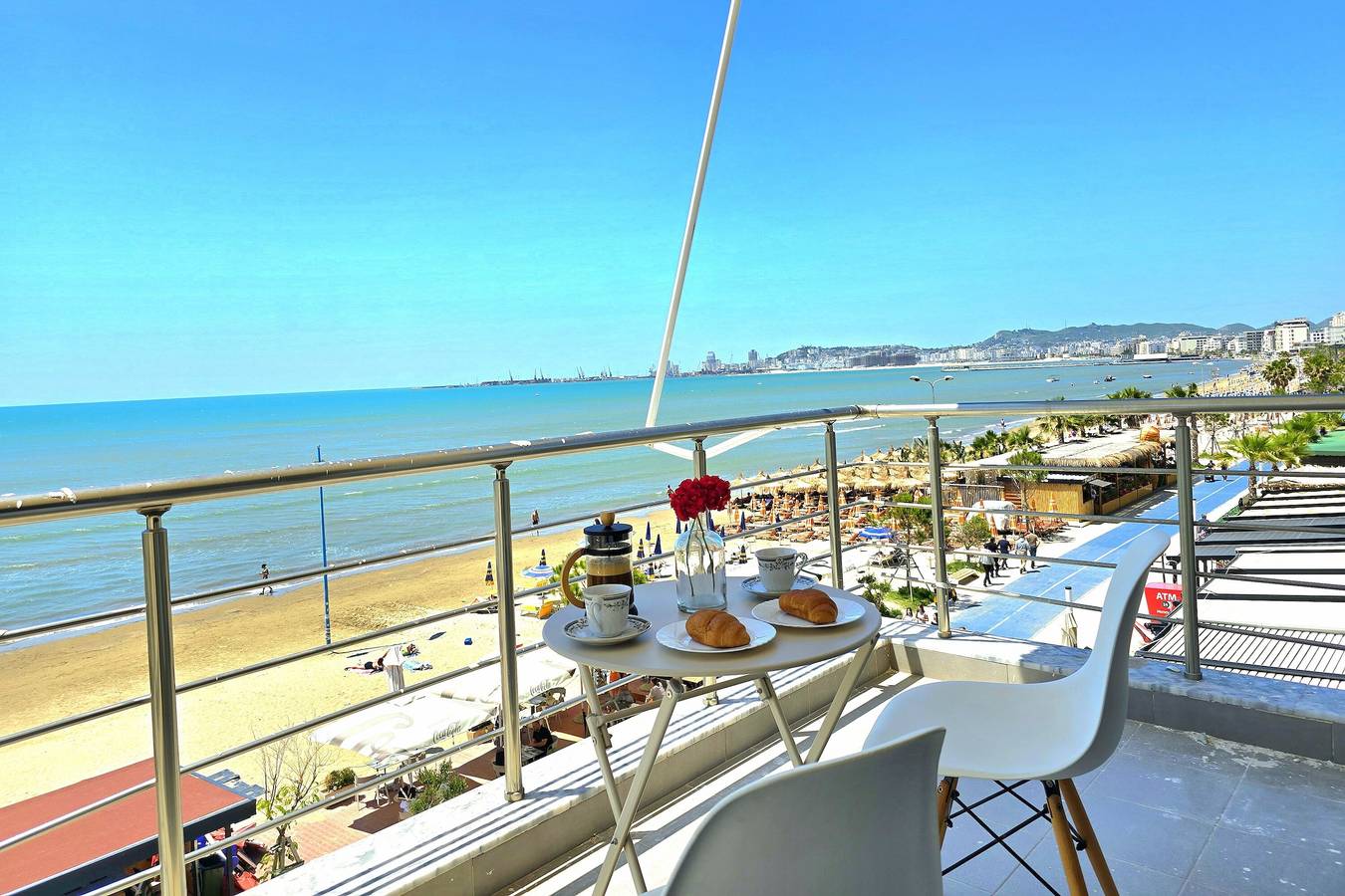 Geheel appartement, Dream View Apartment Durres 119 in Durrës (stad), Albanië