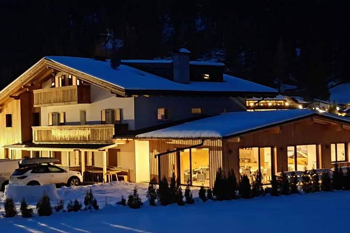 Chalet für 17 Personen, mit Garten - 1