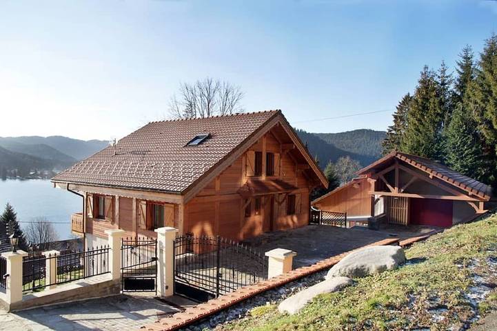 Chalet pour 10 personnes, avec Balcon ainsi que Jardin et Sauna