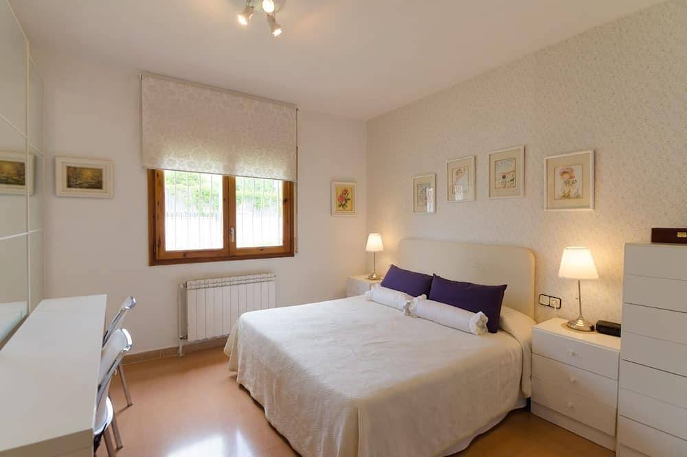 Club Villamar - Hermosa casa para disfrutar las vacaciones en familia.La parte de abajo ( nivel p... in Sils, Provincia de Gerona