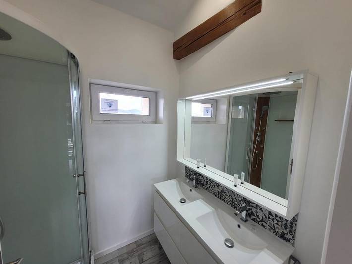 Gîte pour 8 personnes, avec vue et terrasse à Pommiers - 4