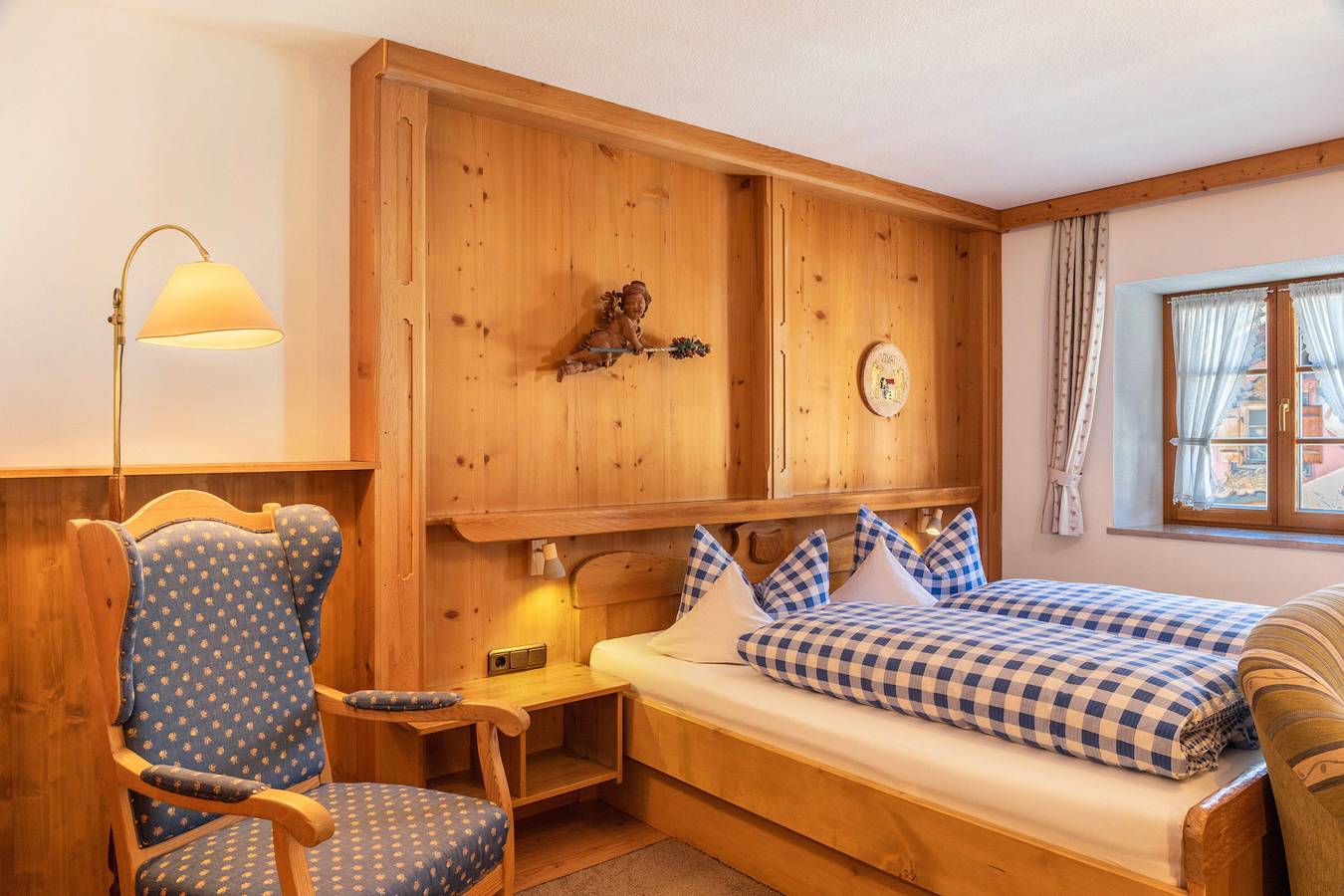 Ganzes Studio, Ferienwohnung 'Museumsblick' mit Bergblick und Wi-Fi in Mittenwald, Bayerische Alpen