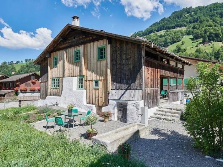 Ferienhaus für 8 Personen, mit Terrasse und Garten in der Zentralschweiz