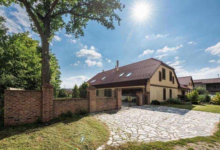 Maison d’hôte pour 34 personnes, avec jardin et piscine ainsi que vue sur le lac et vue en République Tchèque - 3