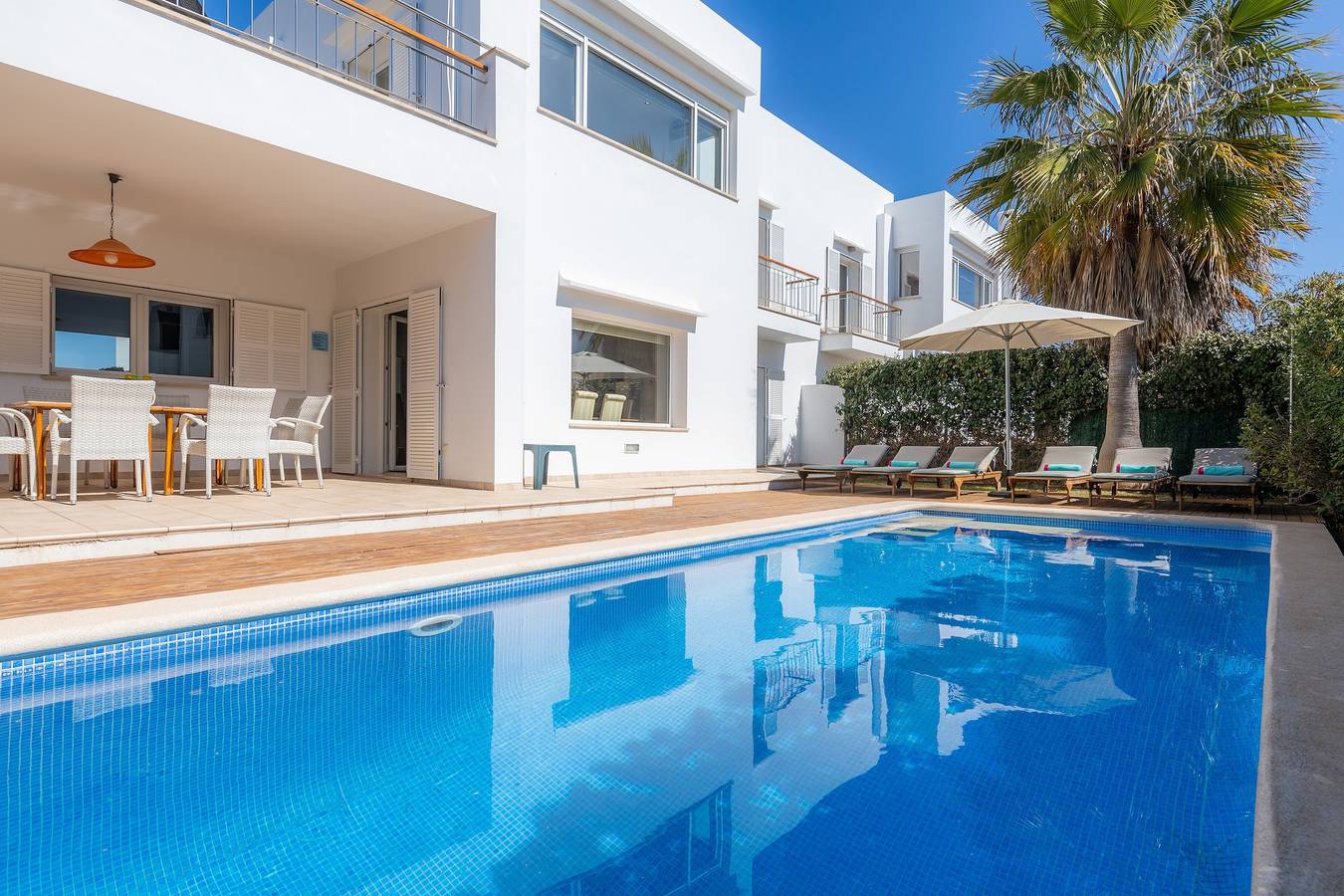Haus mit Bergblick, Pool, Garten, Terrasse, Klimaanlage und Wlan in Cala Egos, Santanyí