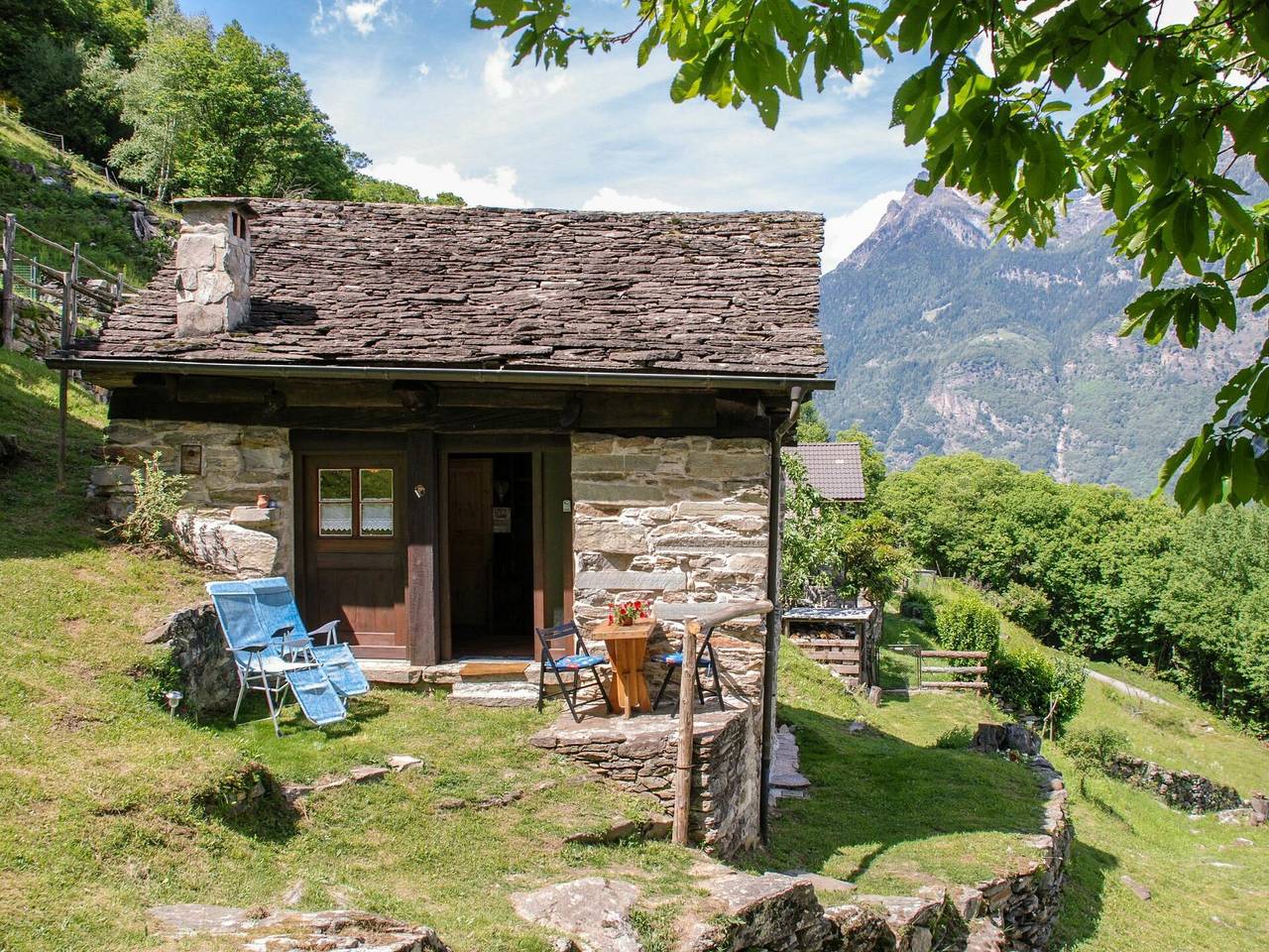 Rustico Fey - Rustico Fey 400.1 in Serravalle, Lepontinische Alpen