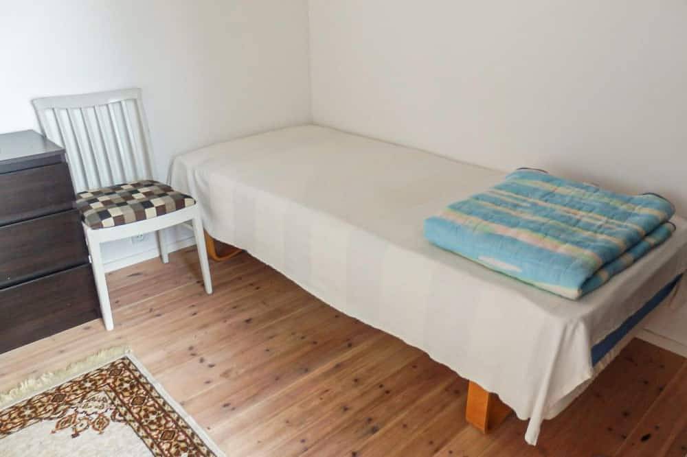 Pet friendly home in Herräng with sauna in Stockholm region