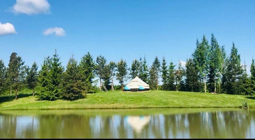 Camping für 4 Personen, mit Seeblick und Sauna sowie Terrasse und Ausblick, mit Haustier in Estland