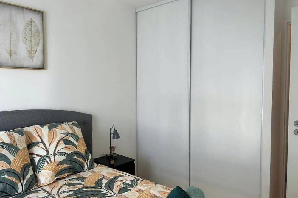 Apartamento entero, Le Timbaud, cosy T4, balcony, parking, just outside Paris in Drancy, Sena-Saint Denis