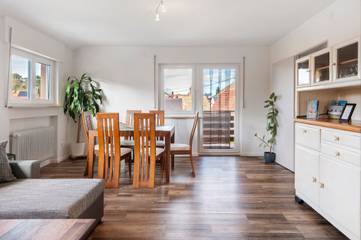 Ferienwohnung für 6 Personen, mit Balkon in Rhein (Deutschland)