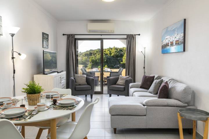 Ferienwohnung für 4 Personen, mit Terrasse und Meerblick in Lagoa - 3