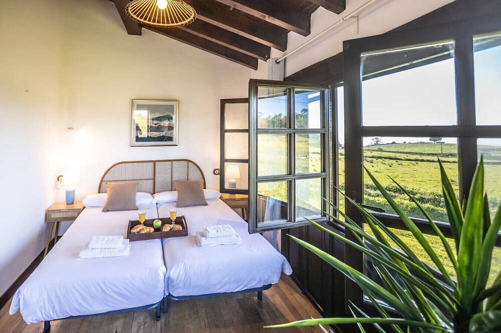 Rural villa with sea views in Aller, Cordillera Cantábrica