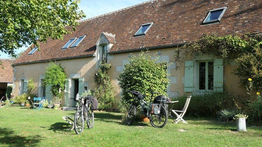 Chambre d’hôte pour 2 personnes, avec jardin dans Eure-et-Loir