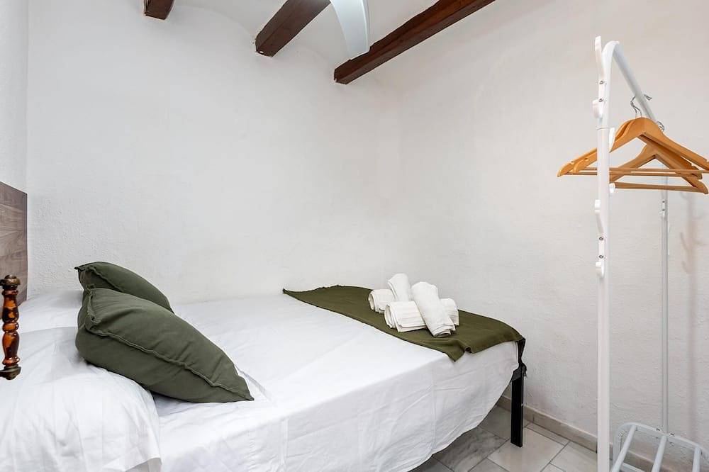 Ganze Wohnung, Apartment in Tgn historic center only 450m beach in Tarragona, Costa Dorada