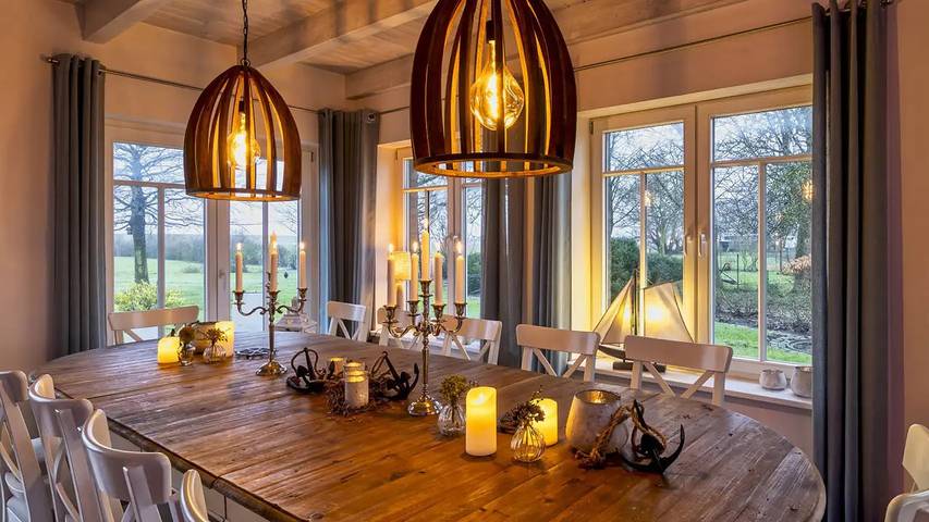Ferienhaus für 13 Personen, mit Garten und Sauna in Warwerort