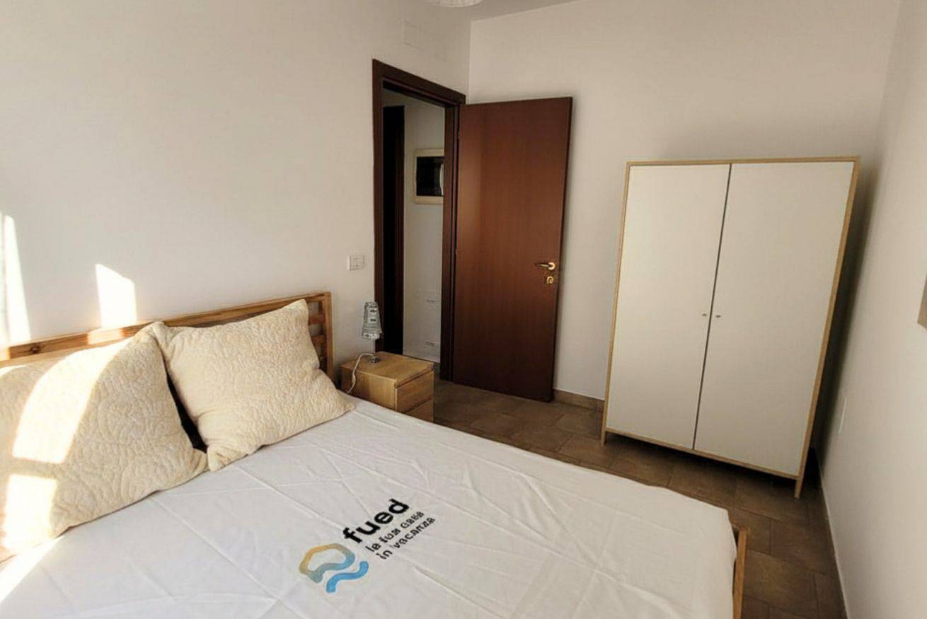 Appartement entier, Cn049 - Cesenatico, central four-room apartment on two floors, with terrace and parking space in Cesenatico, Province de Forlì-Cesena