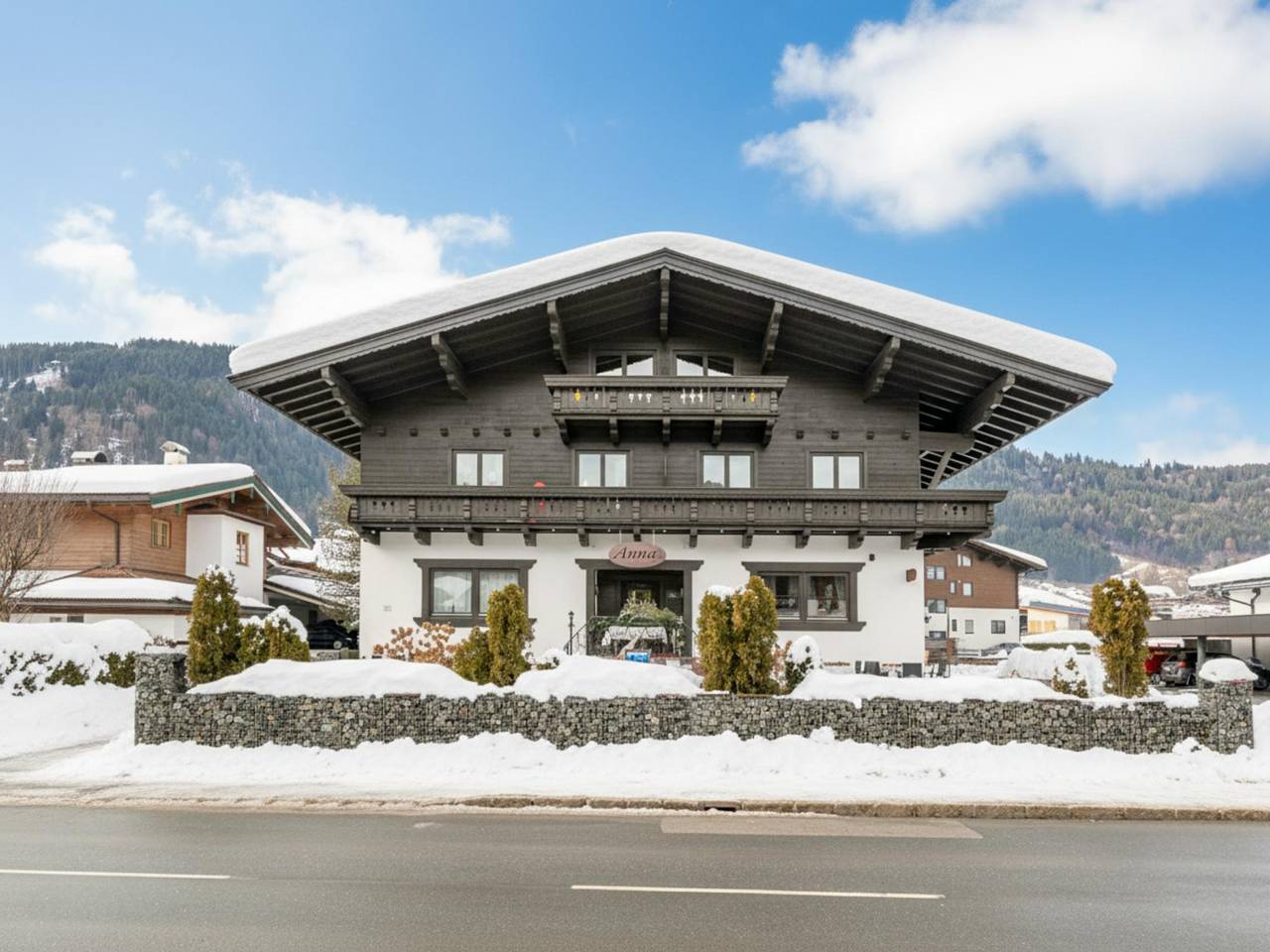 Ganze Wohnung, Familienfreundliche Ferienwohnung in Skibusnähe in Reith bei Kitzbühel, Kitzbüheler Alpen