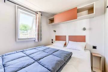 Camping für 6 Personen in Vendays-Montalivet, Côte d’Argent, Bild 1