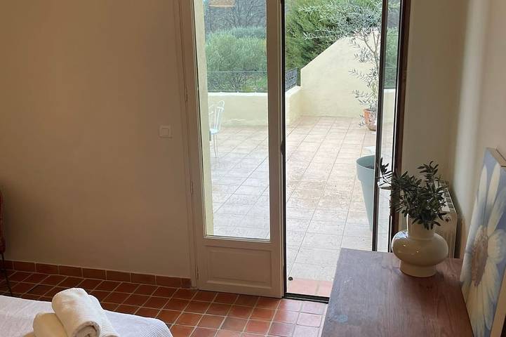 Beautiful and Comfortable Villa in Provence in Tourtour, Region de Draguignan