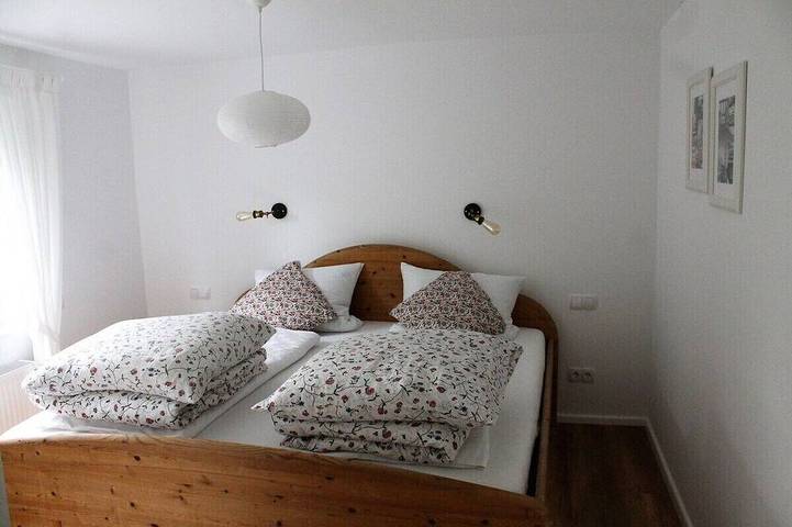 Ferienwohnung für 5 Personen, mit Sauna und Terrasse sowie Garten - 1
