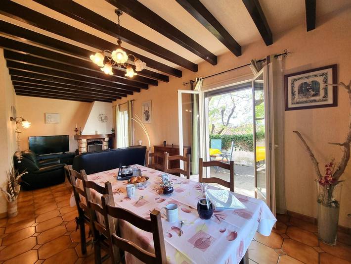 Casa cómoda, mascotas permitidas - 6 pers. in Saint-Cyprien (Loire), Montbrison