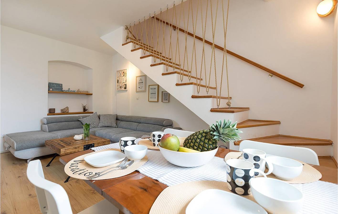 Gemütliche Ferienwohnung mit Terrasse, WLAN und Parkplatz – 400 m zum Restaurant in Grad Poreč, Porec und Umgebung