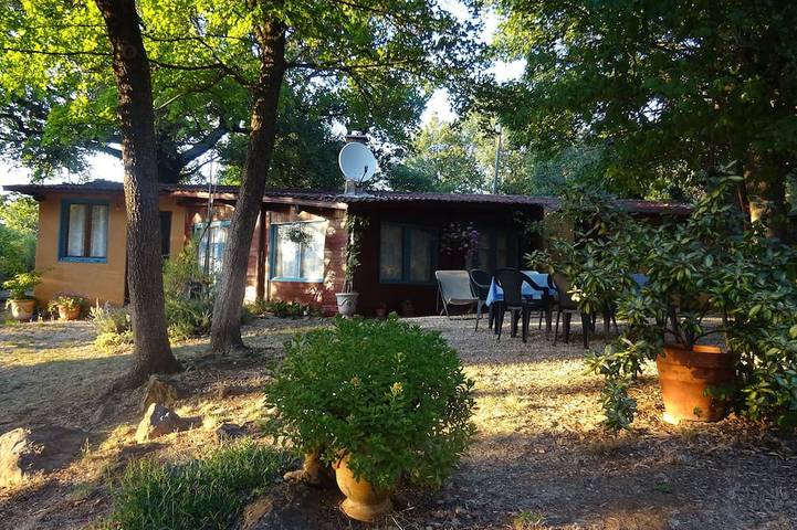 Gîte pour 5 personnes, avec Jardin à Thoiras